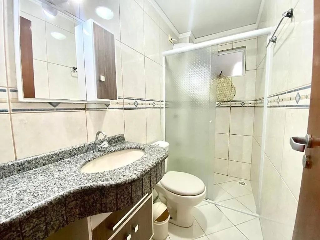 B910 - Apto P/05 Pessoas C/ Piscina Perto Da Praia Apartment Bombinhas